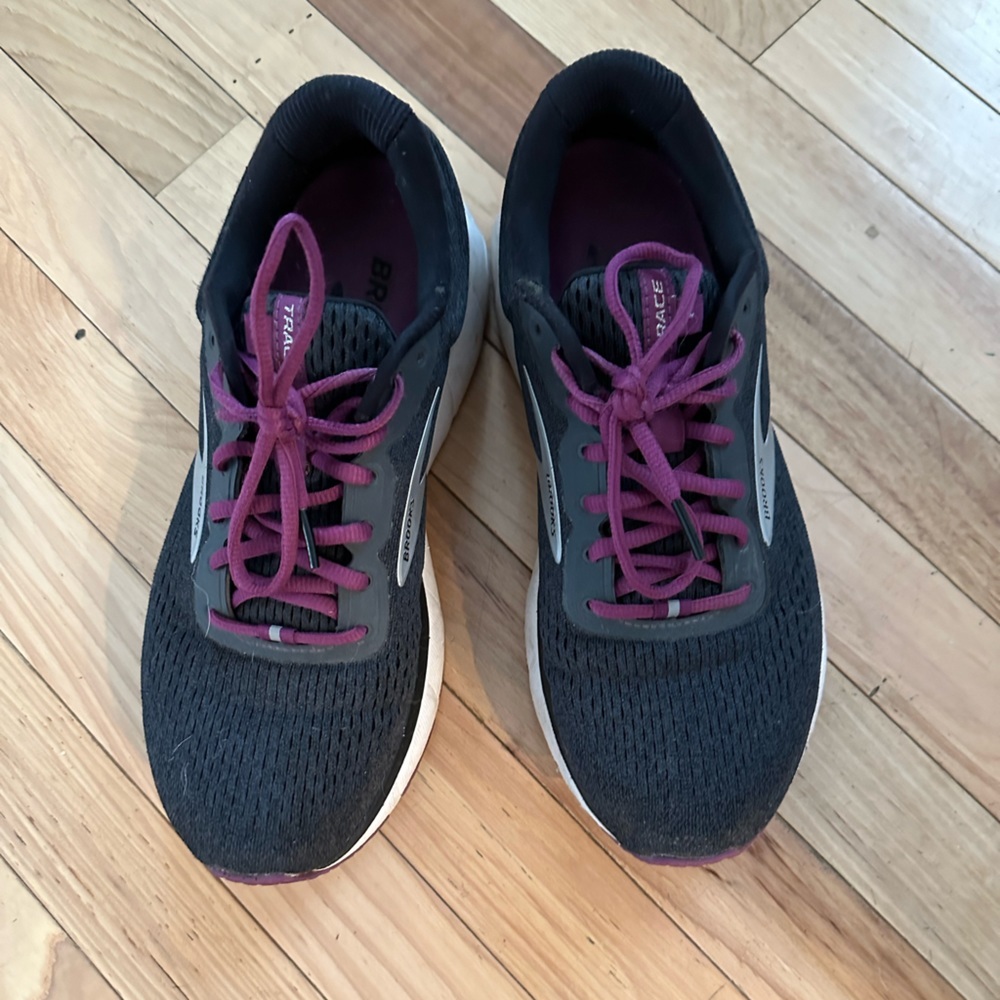 Gently used brooks trace running shoes. Women’s size 9.5.